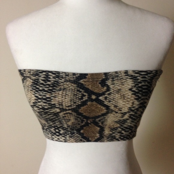 SHEIN Snakeskin Bandeau Crop Top Size: Medium - Picture 6 of 7